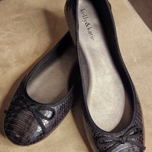 Kelly & Katie Black Flat Women's Shoes  Snakeskin